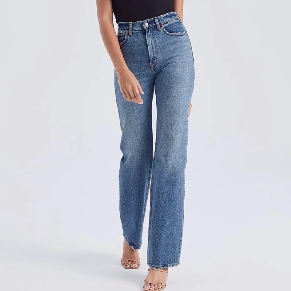 Abercrombie & Fitch 90s Straight Ultra High Rise Jeans 27 / 4 Short